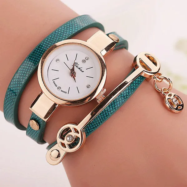 Fashion Style Leather Casual Bracelet Watch Wristwatch Women Dress Watches Long Leather Bracelet Watch