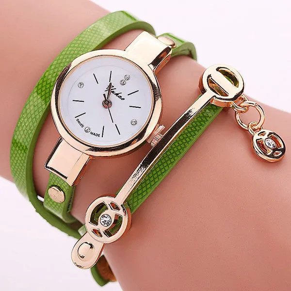 Fashion Style Leather Casual Bracelet Watch Wristwatch Women Dress Watches Long Leather Bracelet Watch